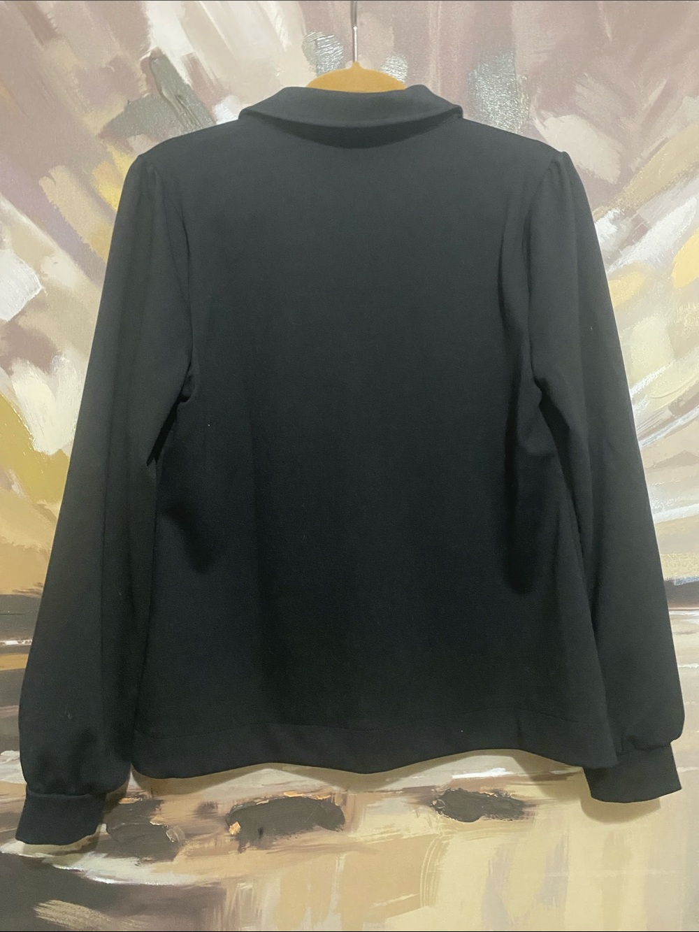Talbots Black V-neckline Collared Blouse - Medium - Picture 16 of 16